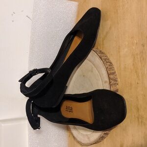 a.n.a. Womens Black Kearny Ballet Flats Size Ankle Strap 7M
